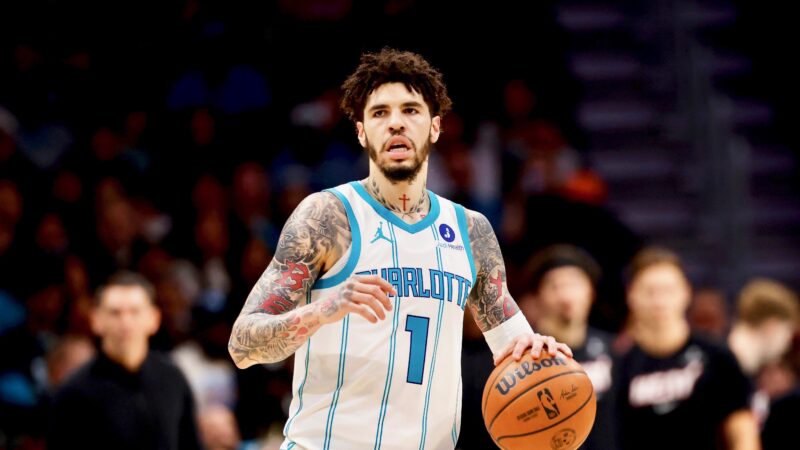 Hornets trade Ball to Timberwolves